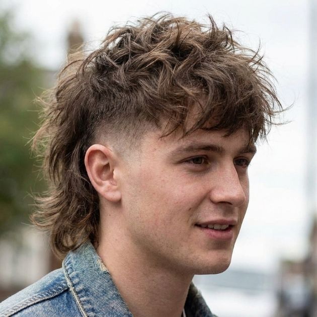 Messy Burst Fade Mullet